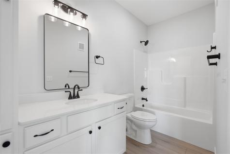 4428 Deer Creek Road Iowa City IA 52246