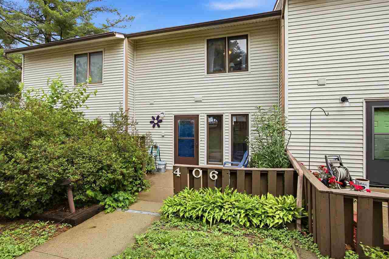 406 Hawaii Court Iowa City IA 52246