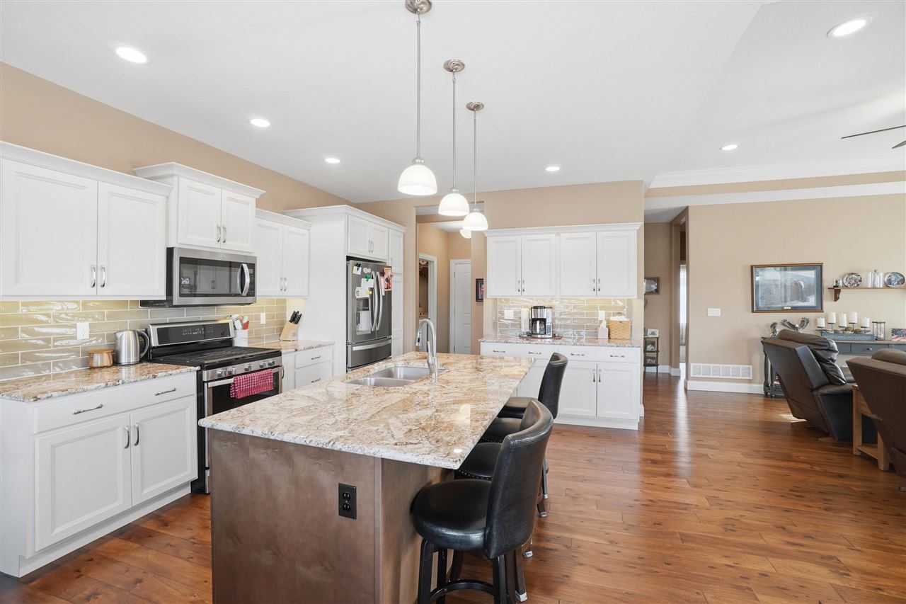 340 Cemar Court Marion IA 52302