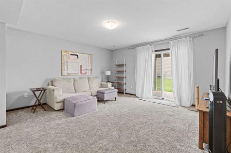 347 Cypress Court Solon IA 52333