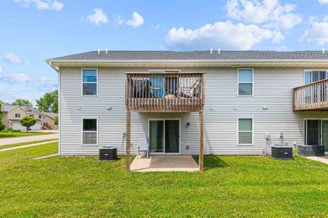 347 Cypress Court Solon IA 52333
