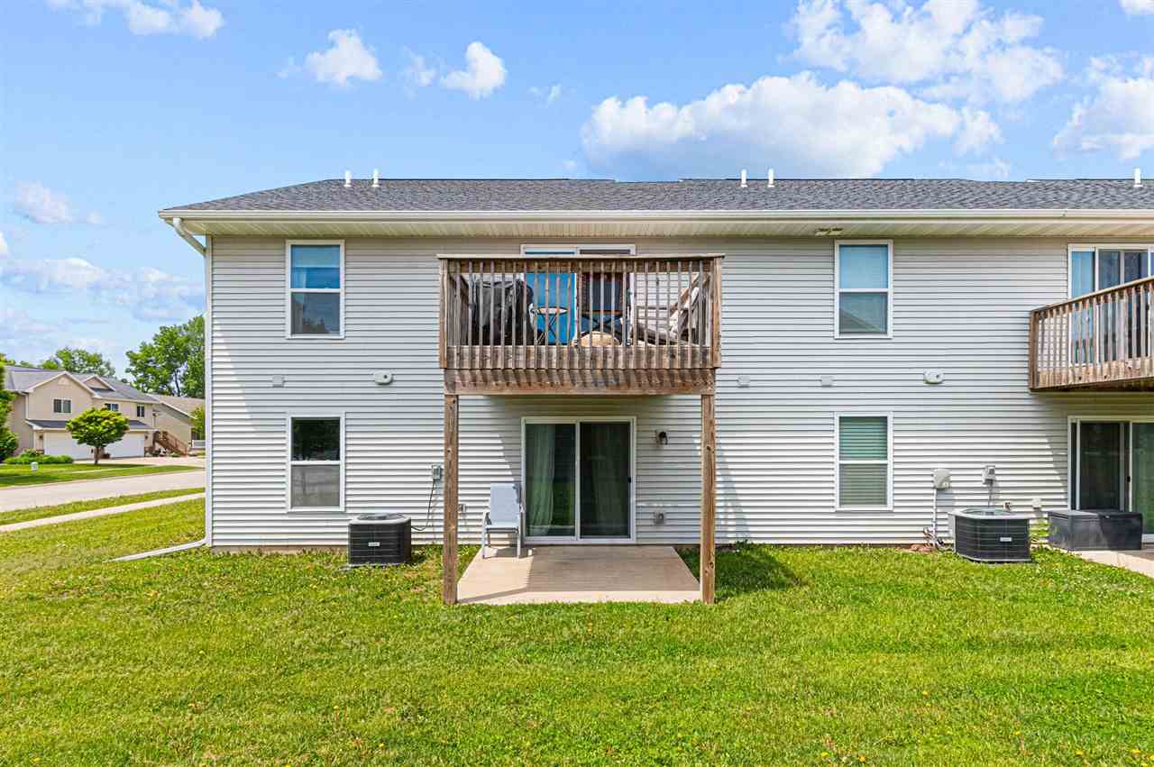 347 Cypress Court Solon IA 52333