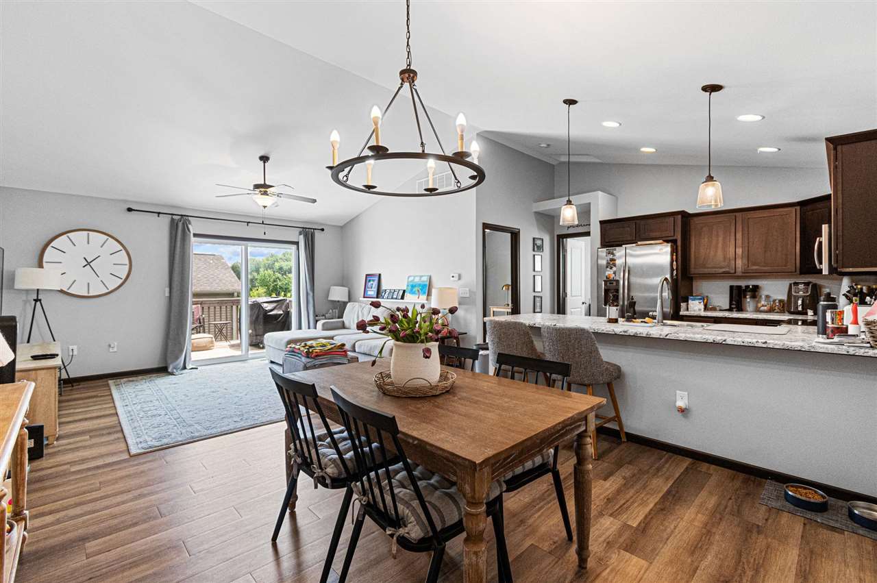 347 Cypress Court Solon IA 52333