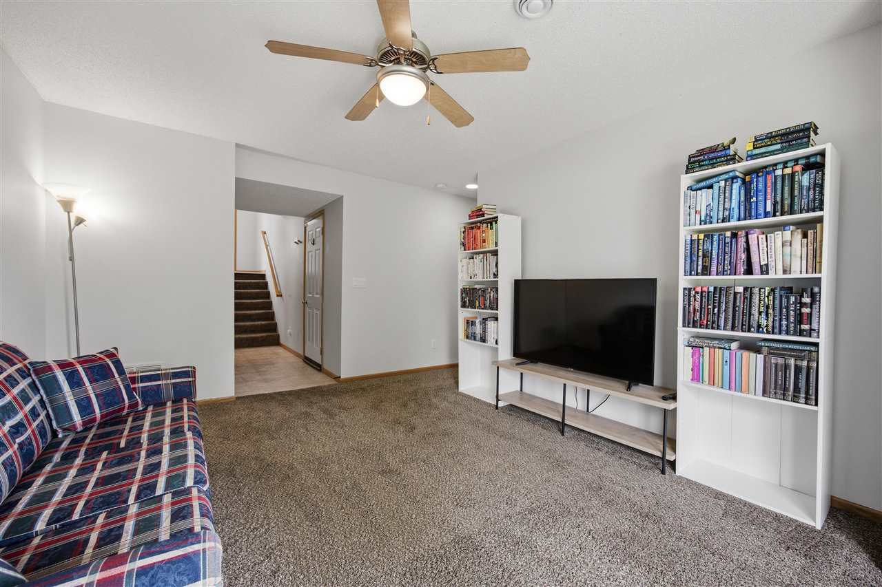 1410 Gentry Lane North Liberty IA 52317
