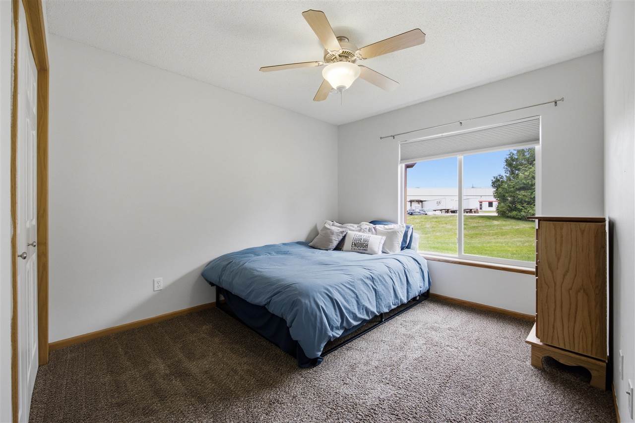 1410 Gentry Lane North Liberty IA 52317