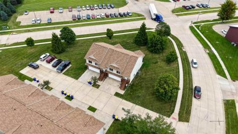1410 Gentry Lane North Liberty IA 52317