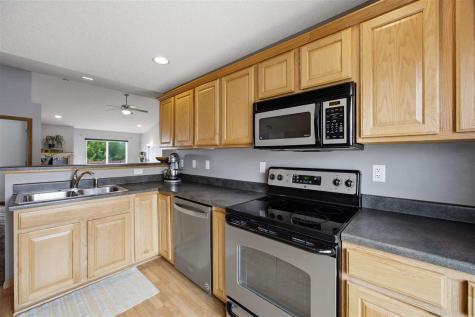 1410 Gentry Lane North Liberty IA 52317