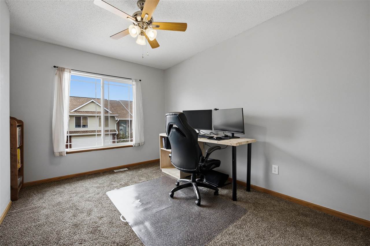 1410 Gentry Lane North Liberty IA 52317