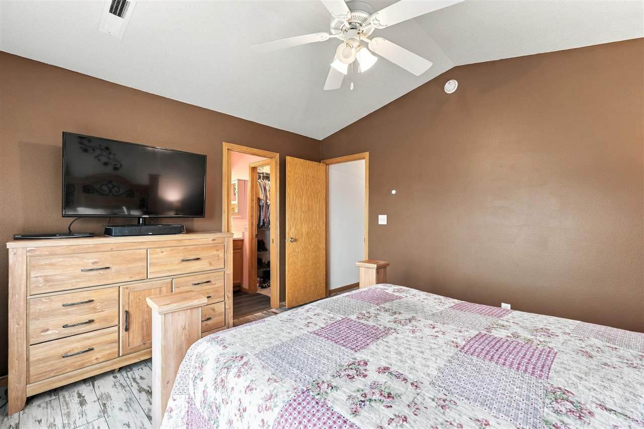 548 Sicily Court North Liberty IA 52317