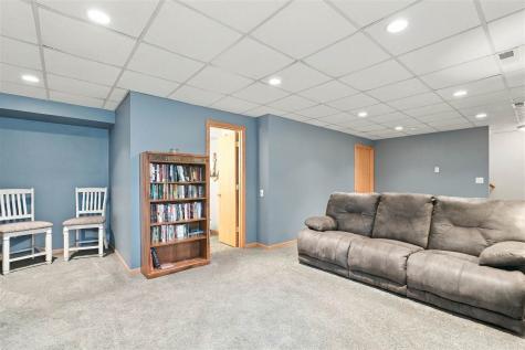 548 Sicily Court North Liberty IA 52317
