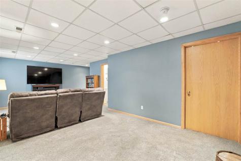 548 Sicily Court North Liberty IA 52317