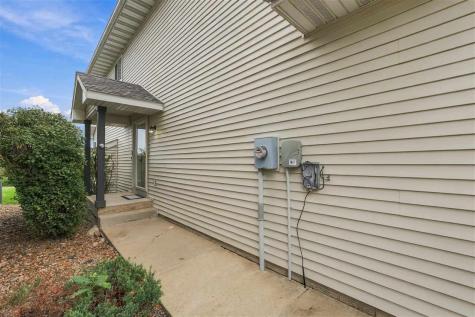 548 Sicily Court North Liberty IA 52317