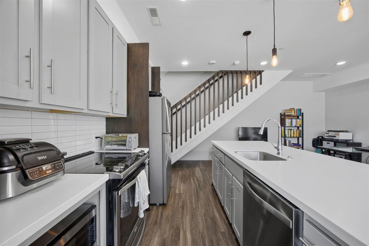 541 S Dubuque Street Iowa City IA 52240
