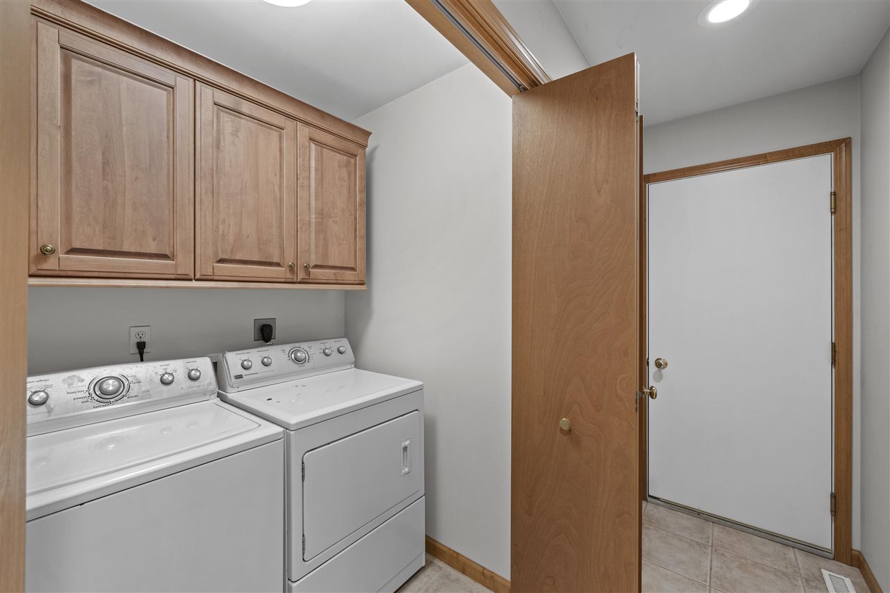 664 J Avenue NE Cedar Rapids IA 52402