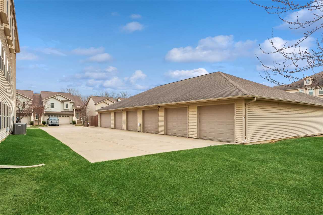 1010 Rachael Street North Liberty IA 52317