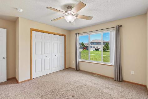 1873 Goose Lake Circle North Liberty IA 52317