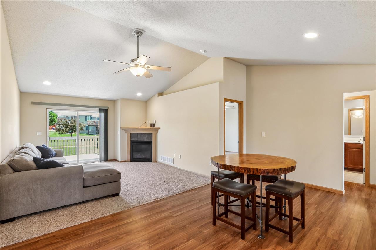 1873 Goose Lake Circle North Liberty IA 52317