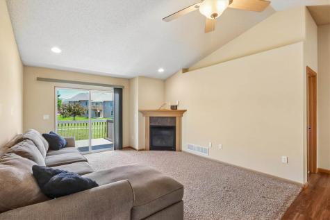 1873 Goose Lake Circle North Liberty IA 52317