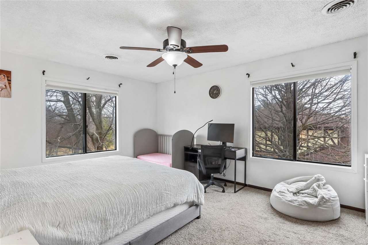 1512 1st Avenue Coralville IA 52241