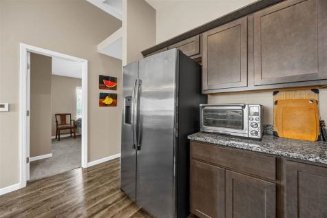 380 Tanglewood Drive Solon IA 52333