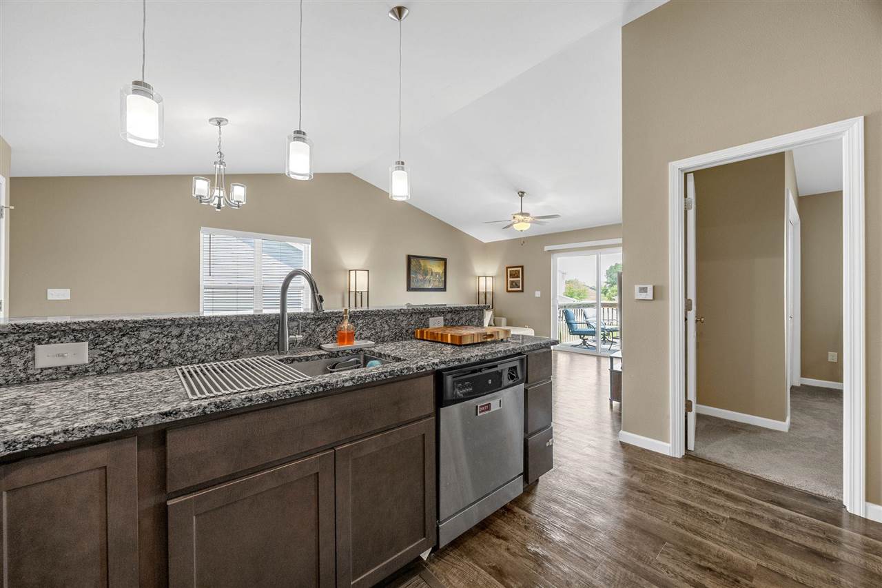 380 Tanglewood Drive Solon IA 52333