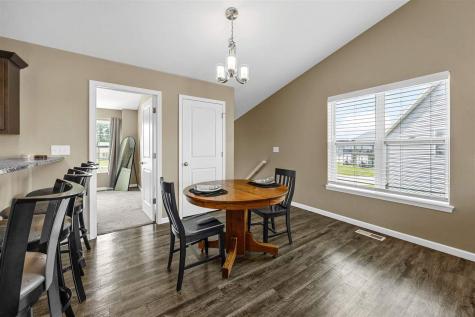 380 Tanglewood Drive Solon IA 52333