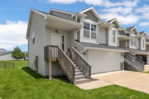 380 Tanglewood Drive Solon IA 52333
