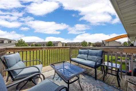 380 Tanglewood Drive Solon IA 52333