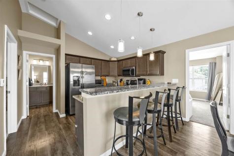 380 Tanglewood Drive Solon IA 52333