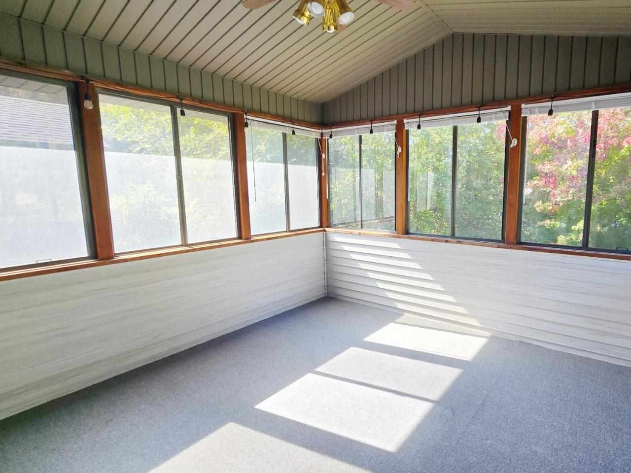 832 Westside Drive Iowa City IA 52246