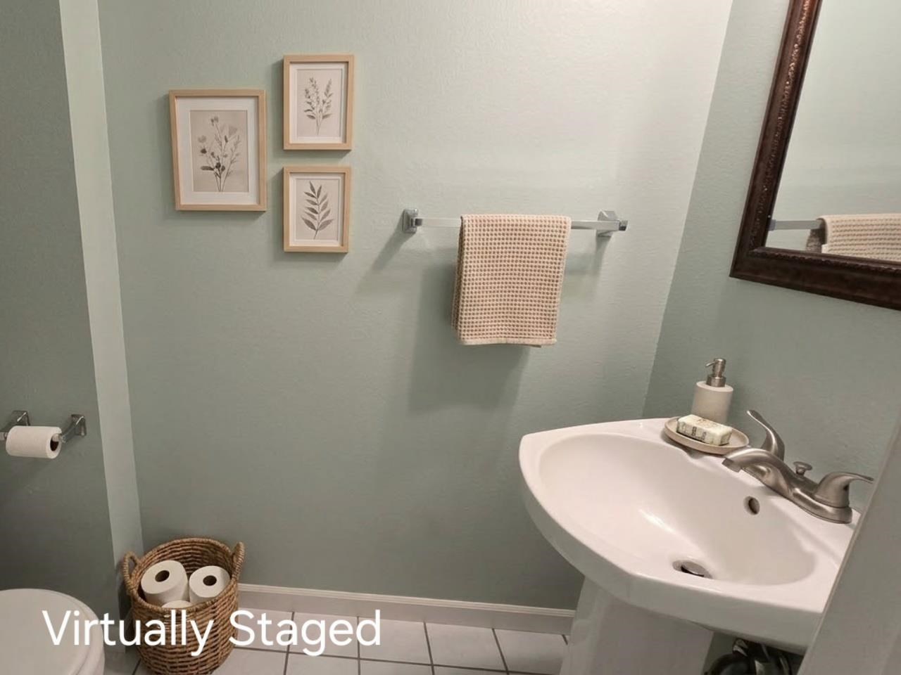832 Westside Drive Iowa City IA 52246