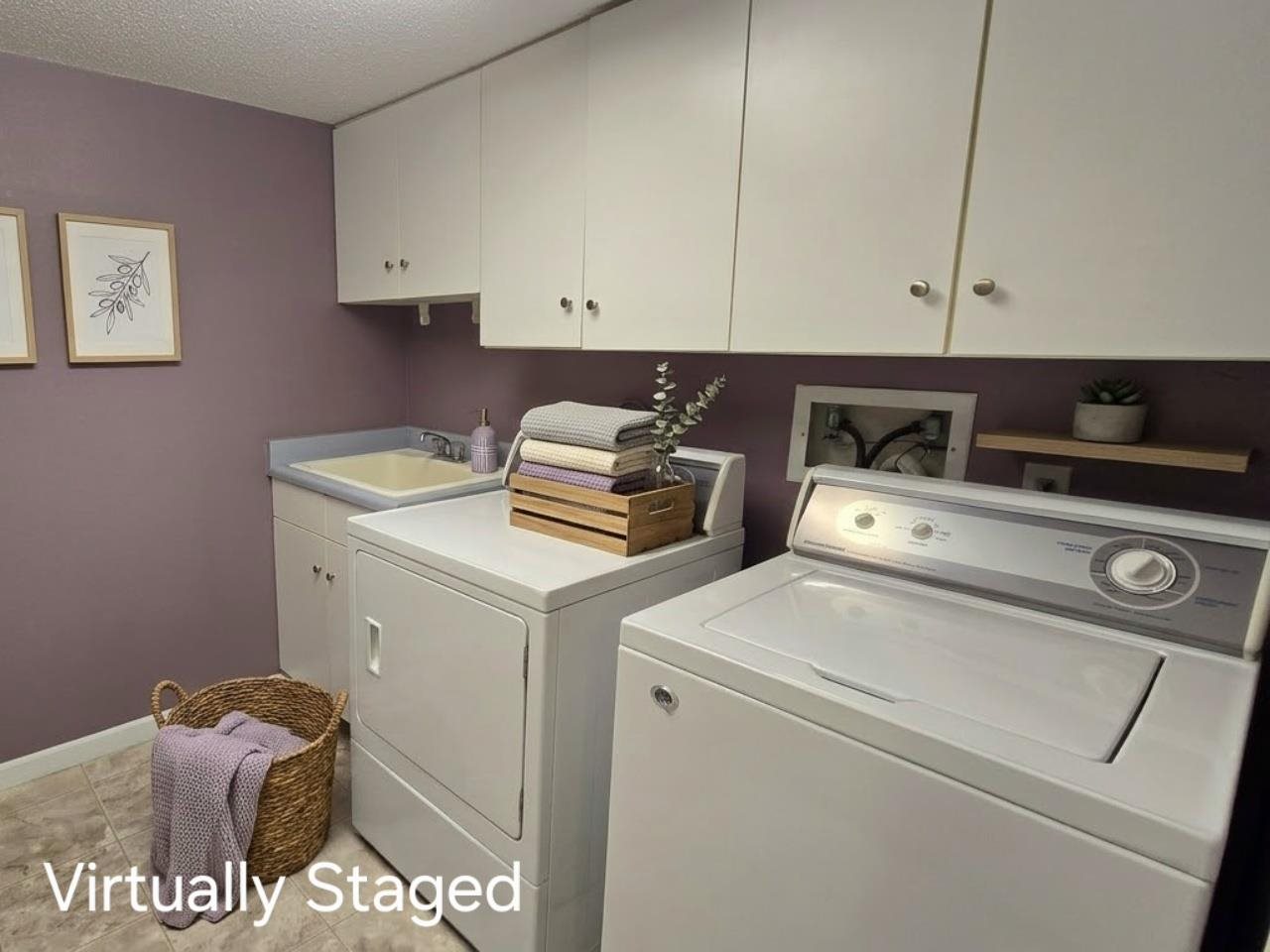 832 Westside Drive Iowa City IA 52246