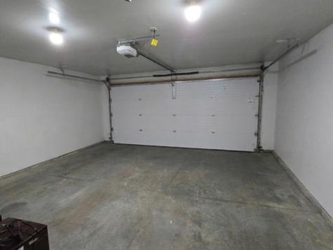 832 West Side Drive Iowa City IA 52246
