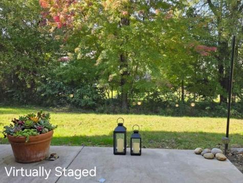 832 West Side Drive Iowa City IA 52246