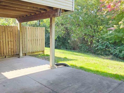 832 West Side Drive Iowa City IA 52246