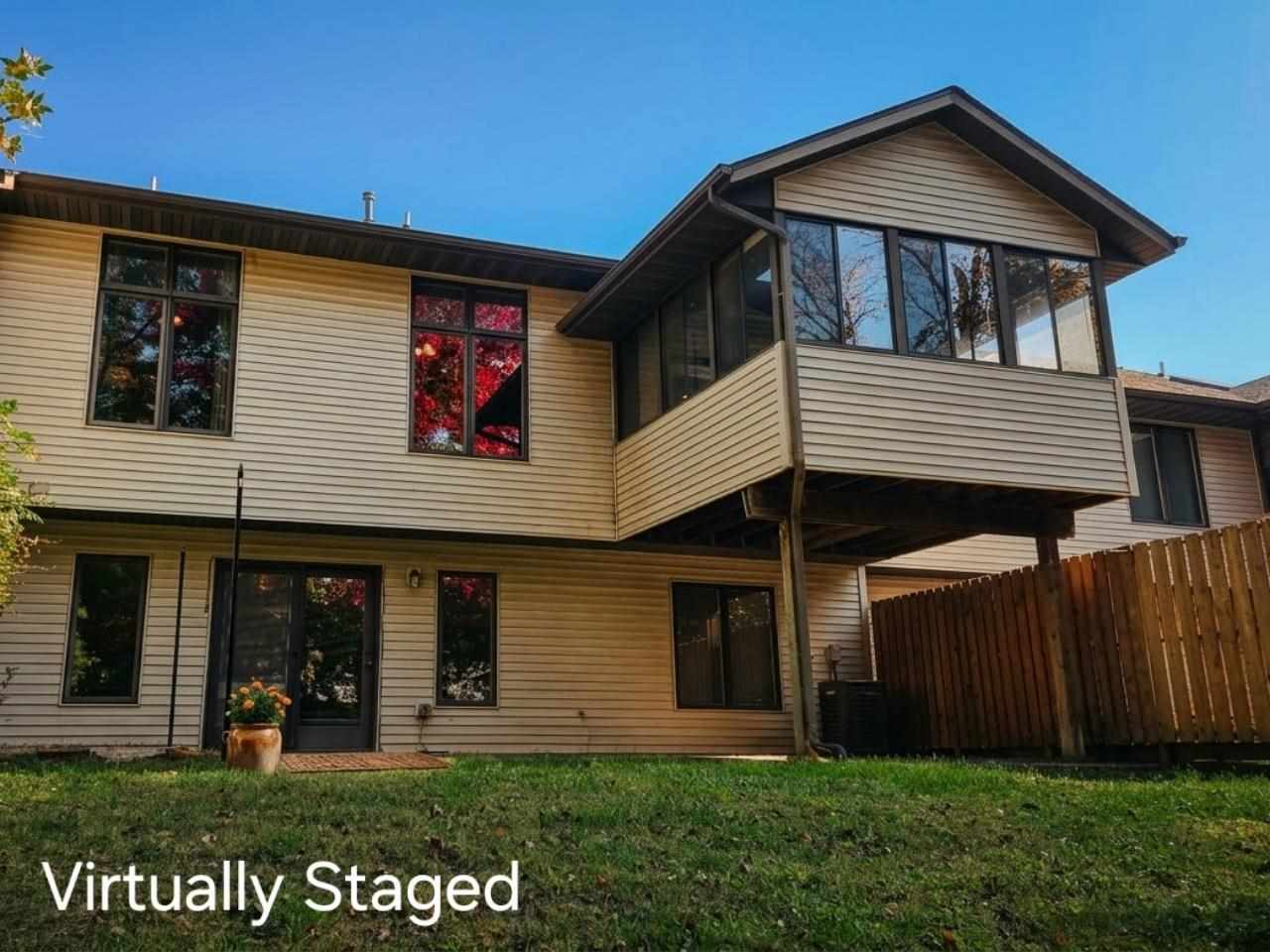 832 Westside Drive Iowa City IA 52246