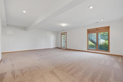 3155 Balfour Place Iowa City IA 52240