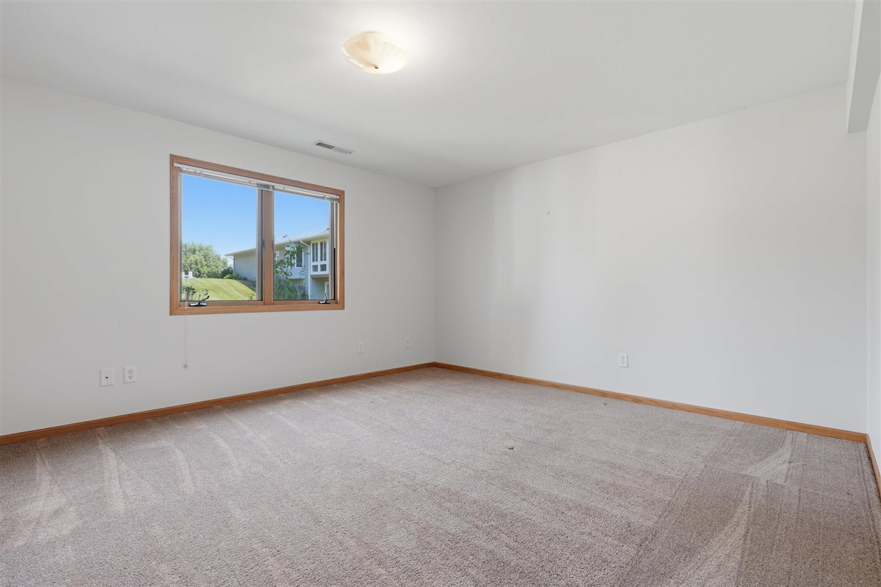 3155 Balfour Place Iowa City IA 52240