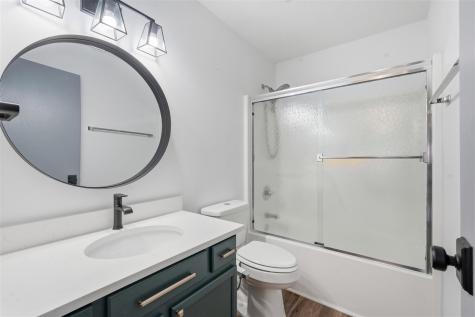 1079 74th Street NE Cedar Rapids IA 52402