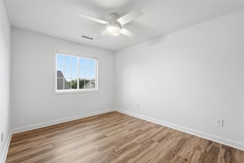 1079 74th Street NE Cedar Rapids IA 52402