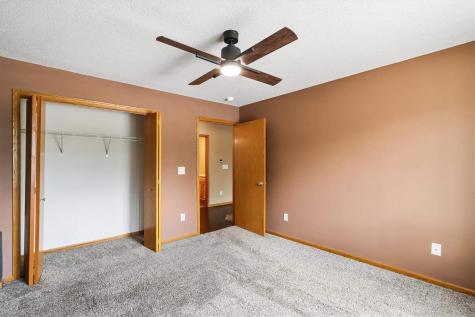 409 James Boulevard Oxford IA 52322