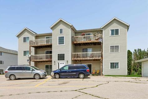 409 James Boulevard Oxford IA 52322