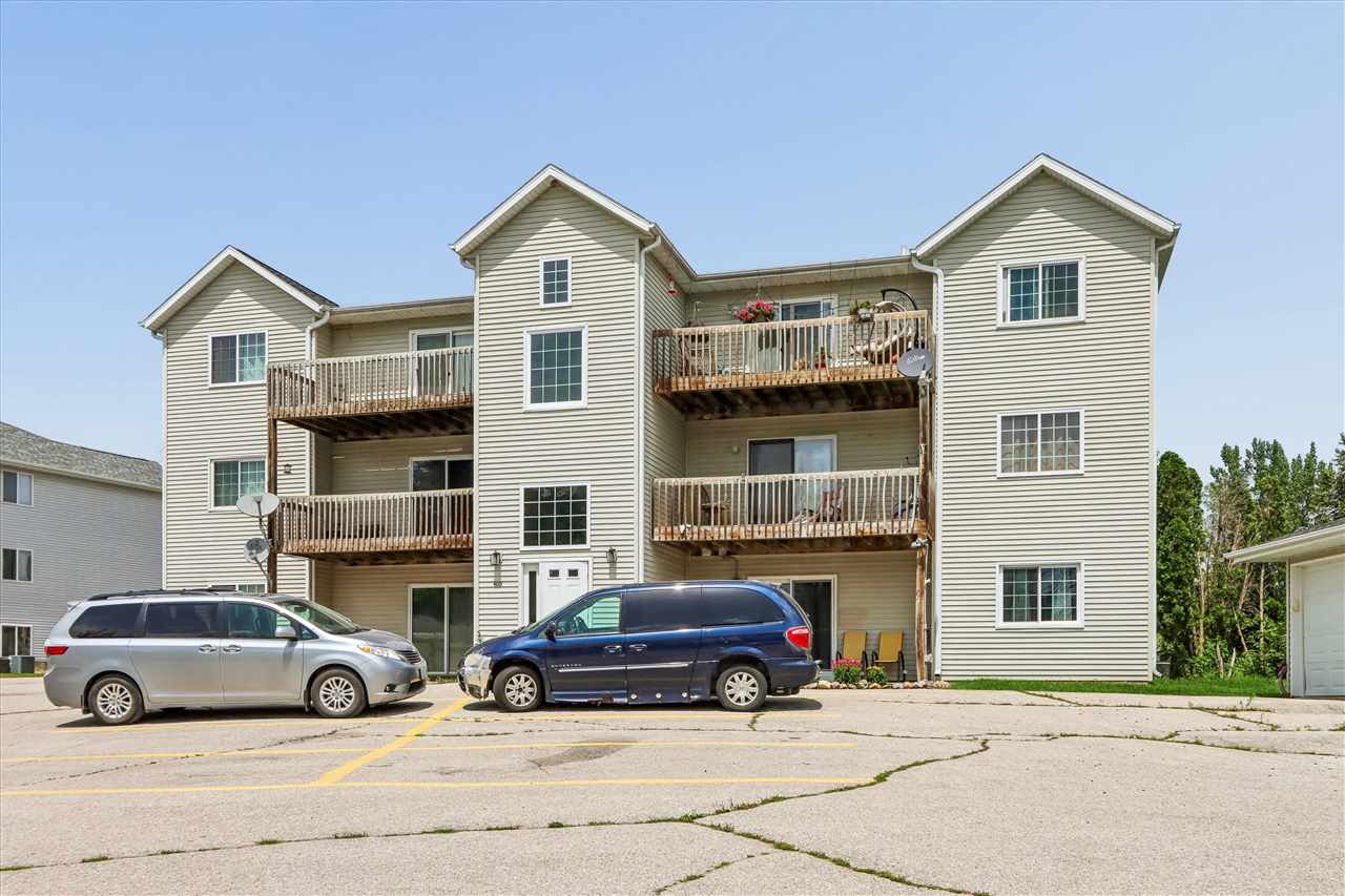 409 James Boulevard Oxford IA 52322