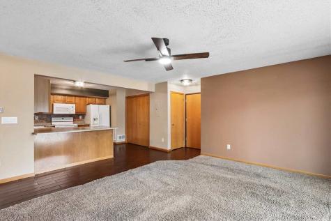 409 James Boulevard Oxford IA 52322