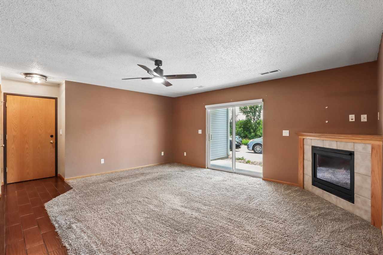 409 James Boulevard Oxford IA 52322