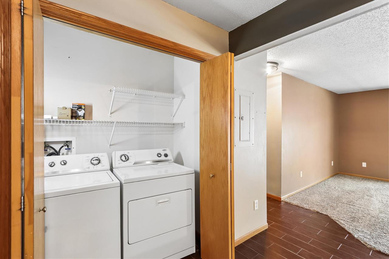409 James Boulevard Oxford IA 52322