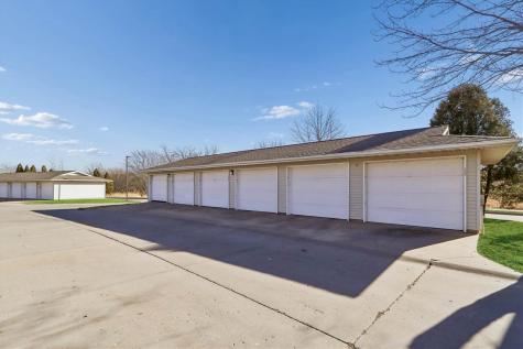 2548 Rushmore Drive Iowa City IA 52246
