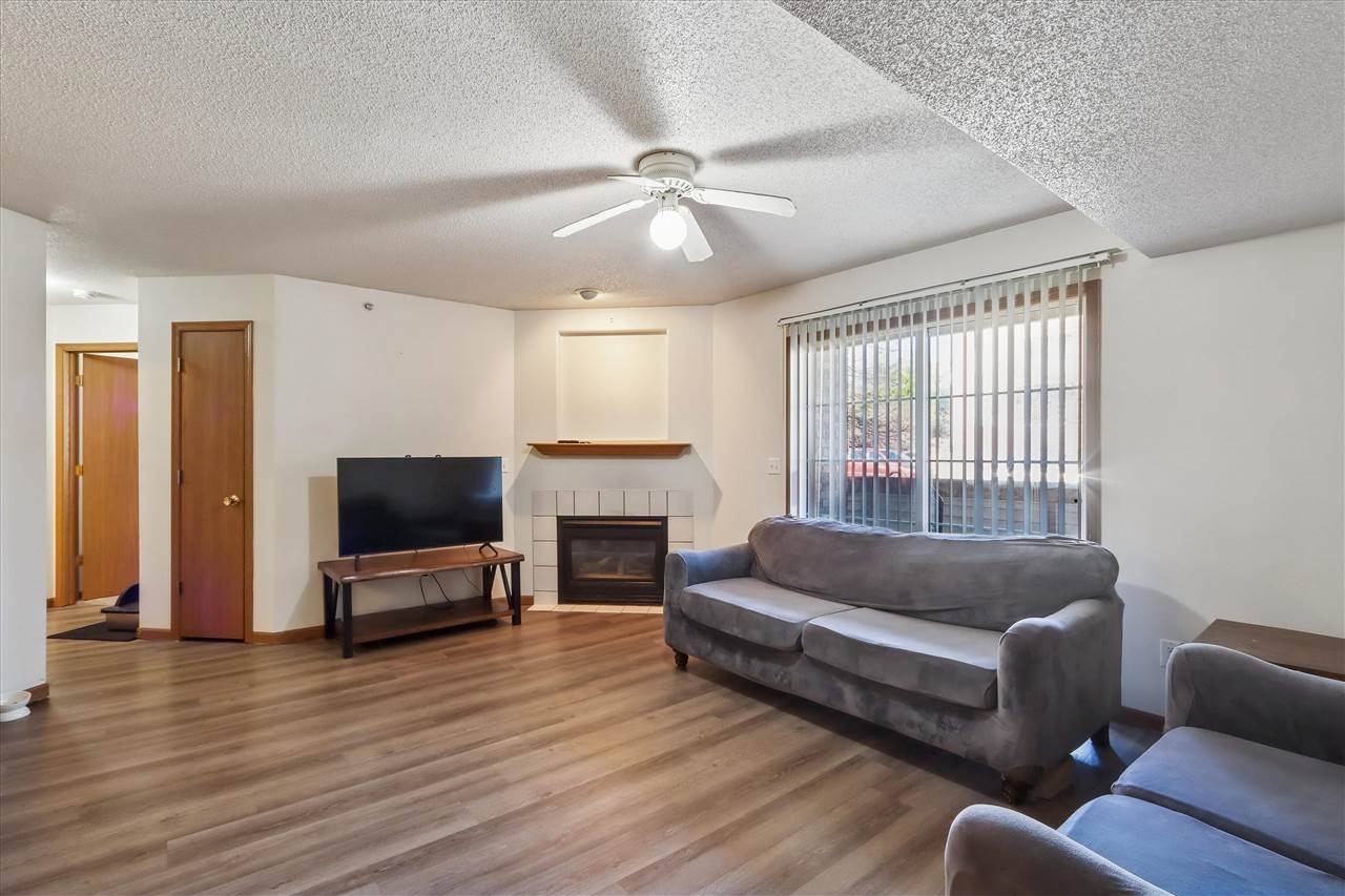 2548 Rushmore Drive Iowa City IA 52246