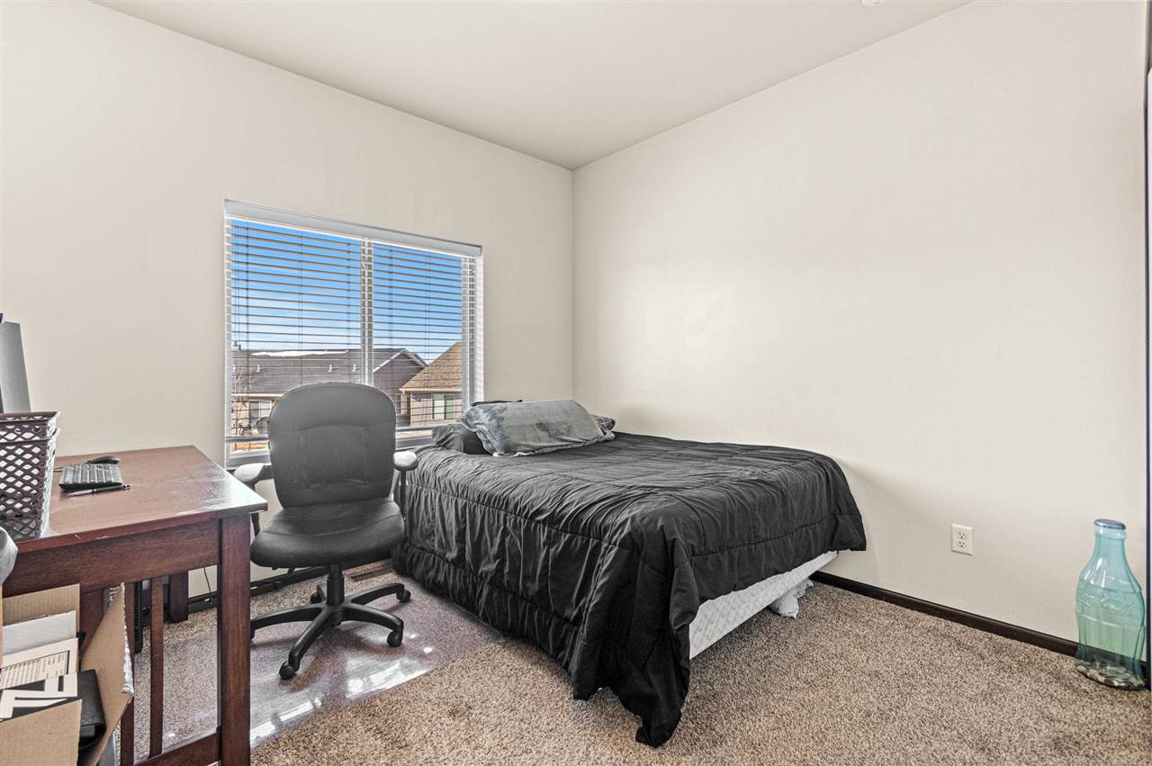 218 Prairie Rose Lane Solon IA 52333