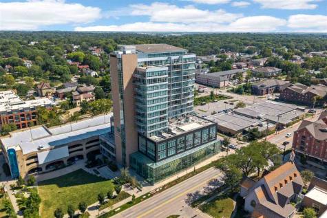 404 E College Street Iowa City IA 52240